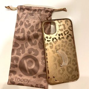 LOOPY PHONE CASE Gold cheetah print loopy case used once!